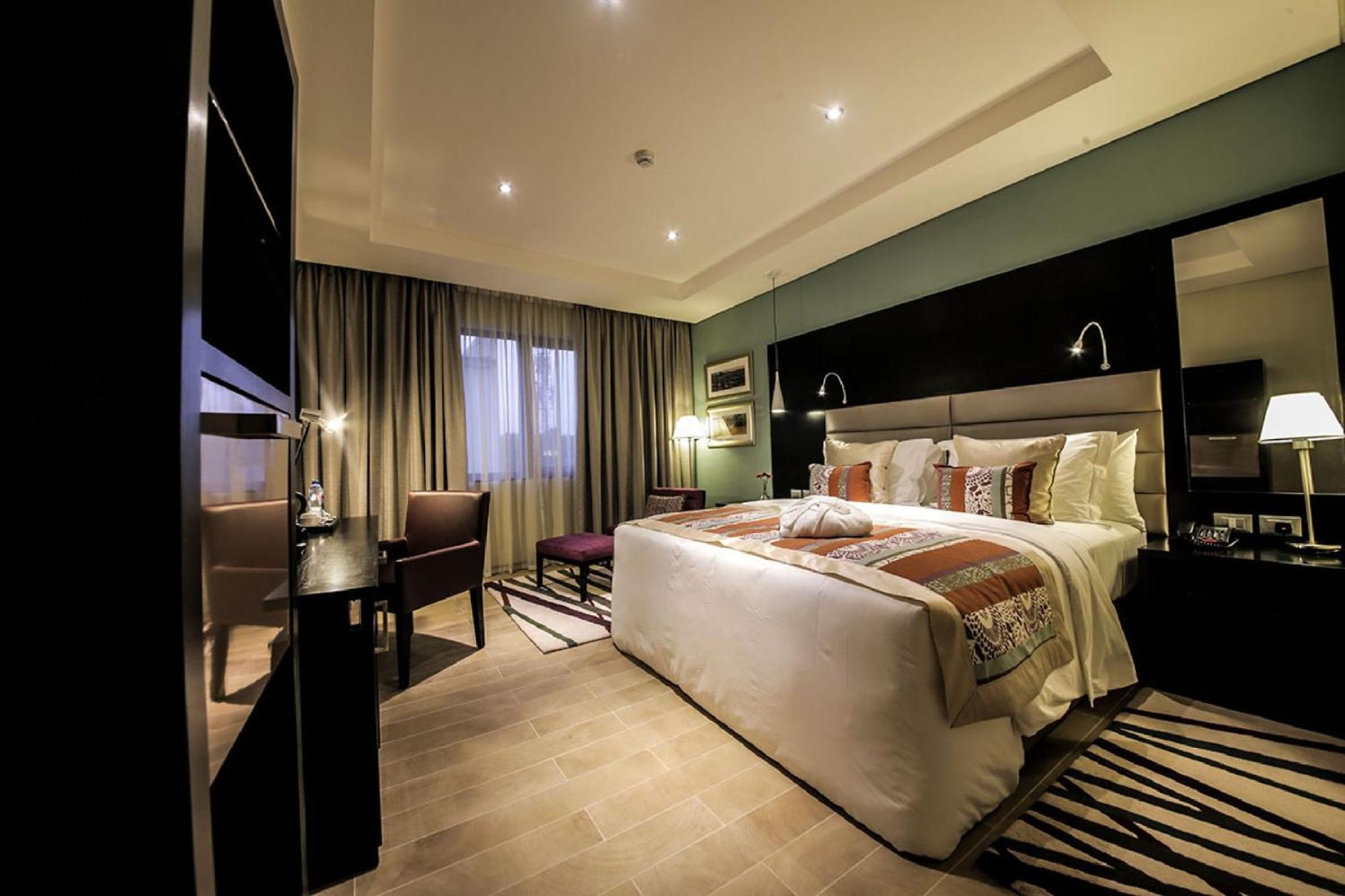 Room In Lodge - The Providence Hotel By Mantis Ikeja Exterior photo